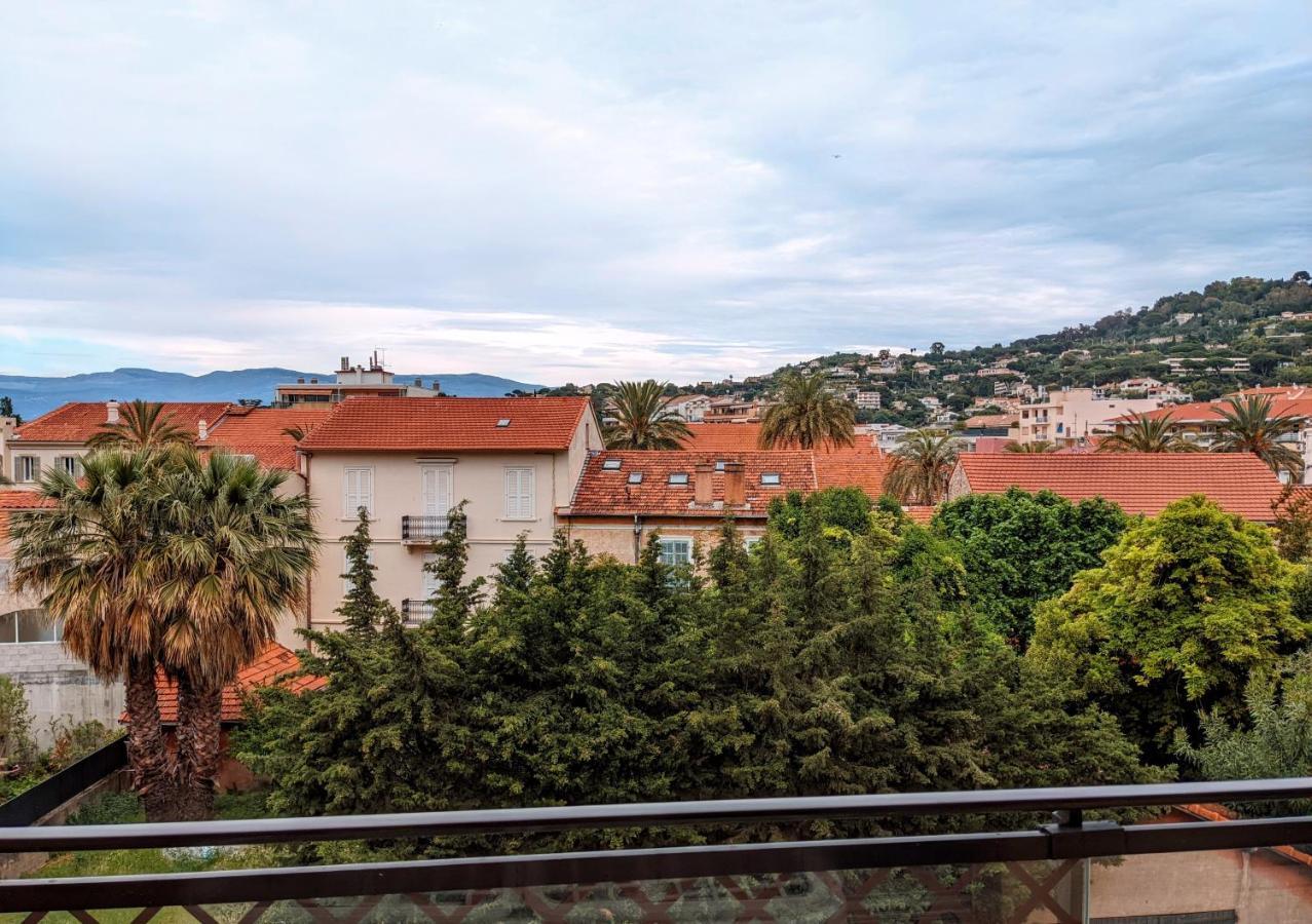 Cannes Cosy Holiday Home Eksteriør bilde